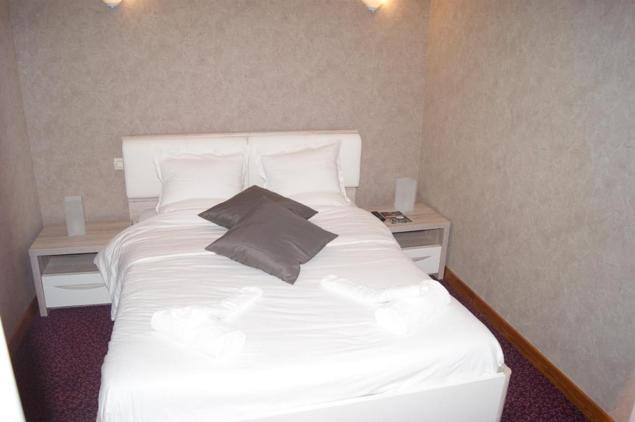 Relais Du Prieure Hotel Le Magny  Екстериор снимка